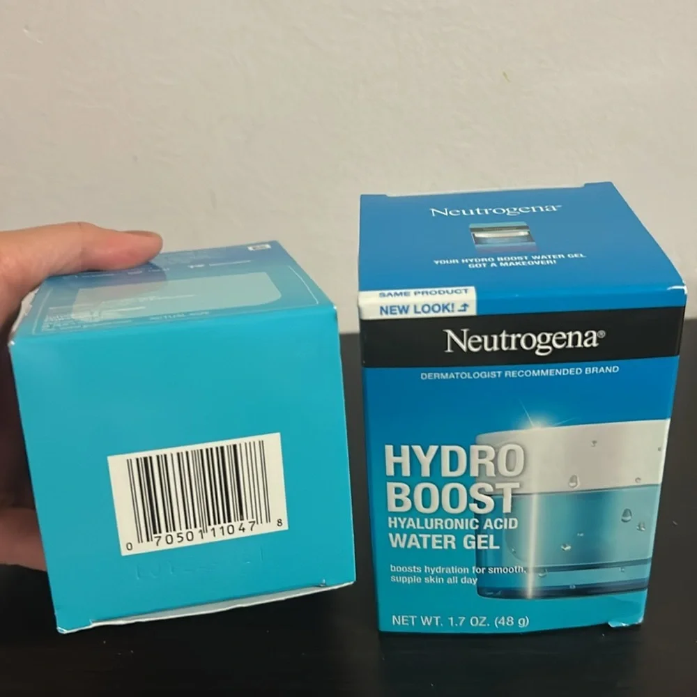 Bundle of 2 Neutrogena Hydro Boost Hyaluronic Water Gel - Picture 4 of 4